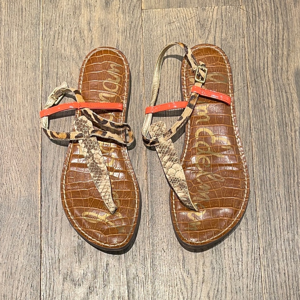 SAM EDELMAN T-STRAP MULTIMEDIA SANDAL SZ. 8